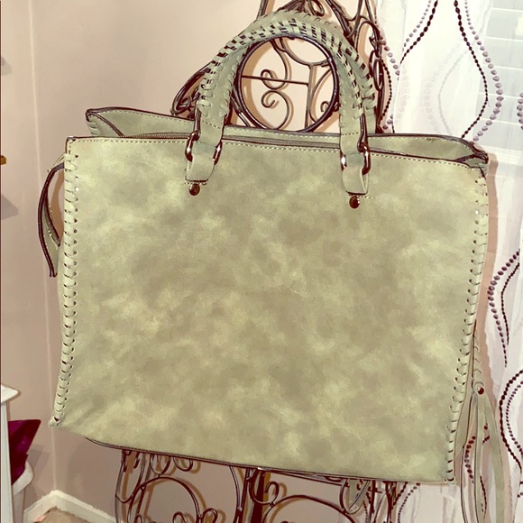 Olive green bag - Picture 1 of 7